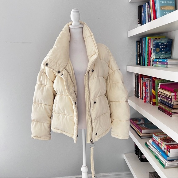 OOFwear Coat Women Size 48 L/XL Cream Puffer Zip Front Insulated Oversized - Picture 4 of 14